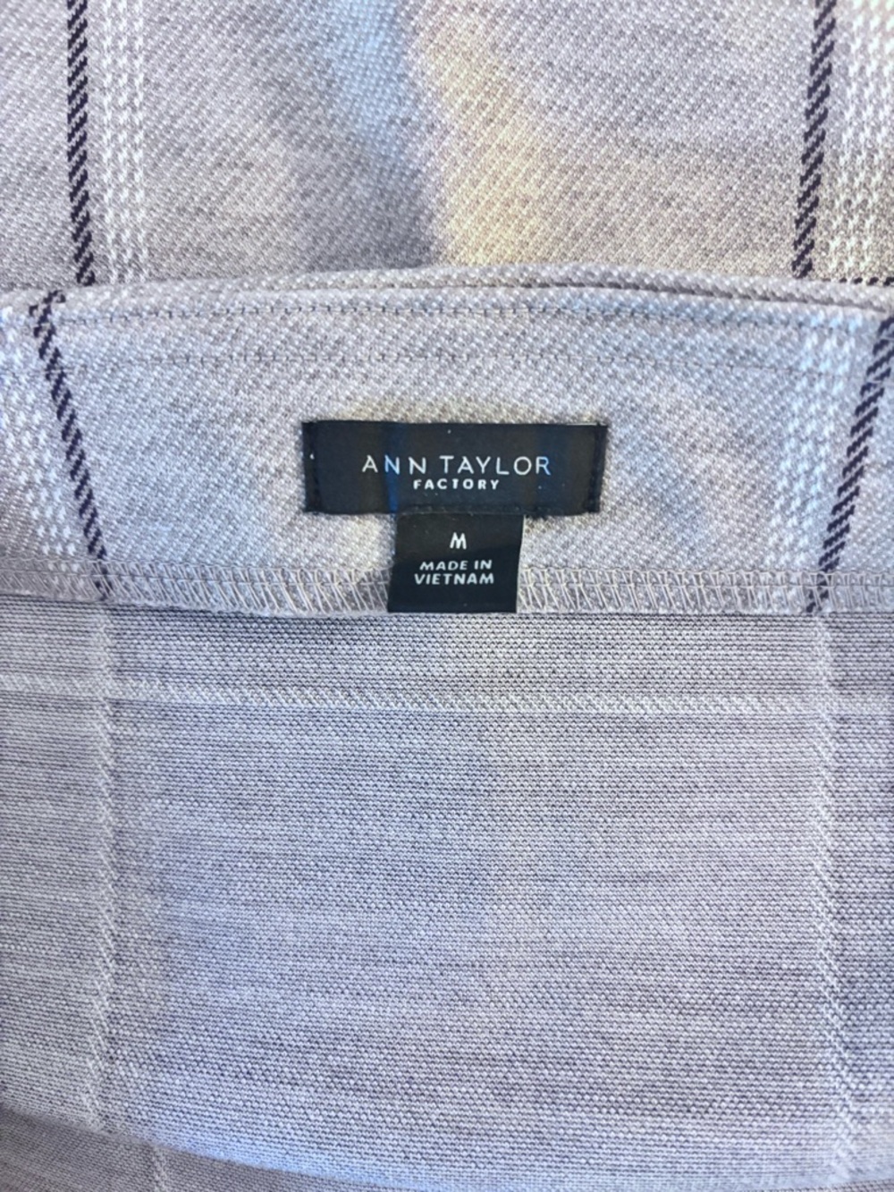 Ann Taylor Factory Tan Windowpane Pencil Skirt - Picture 5 of 6